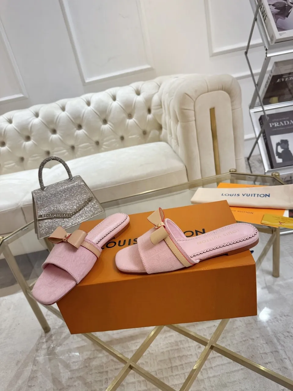 👟👟Ex-factory price 340👟👟 Genuine leather sole +40 Lv denim jacquard slippers, ex-factory price 70-43 Leather sole +40